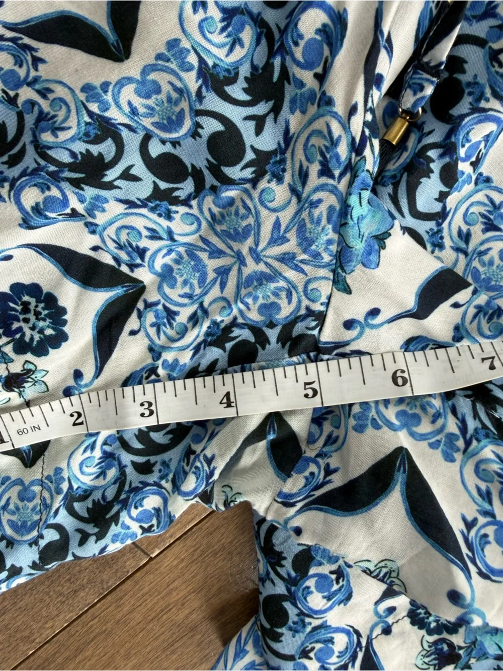 Jantzen Blue Floral Tile Print Casual Resort Shorts - NWOT XL